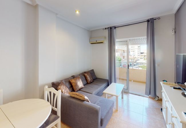 Apartamento en Torrevieja - Well Located 2 Bed Apartment