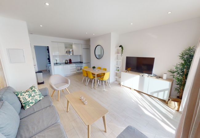 Apartamento en Torrevieja - 3 Bed Aguas Nuevas 196 Top Floor Family Res Apartamento en Torrevieja - 3 Bed Aguas Nuevas 196 Top Floor Family Res