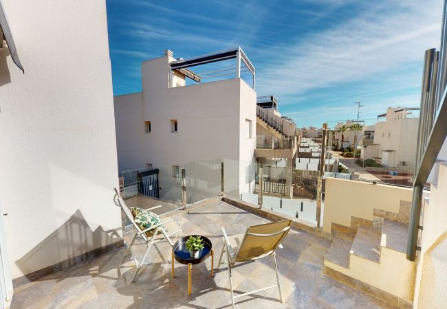 Apartamento en Torrevieja - 3 Bed Aguas Nuevas 196 Top Floor Family Res Apartamento en Torrevieja - 3 Bed Aguas Nuevas 196 Top Floor Family Res