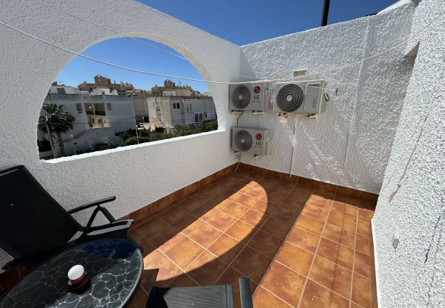 Casa adosada en Torrevieja - Spacious Townhouse Calas Blancas Beachside Casa adosada en Torrevieja - Spacious Townhouse Calas Blancas Beachside