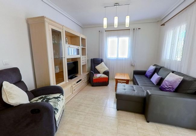 Bungalow en Orihuela Costa - Beautiful Zeniamar Corner with Communal Pool