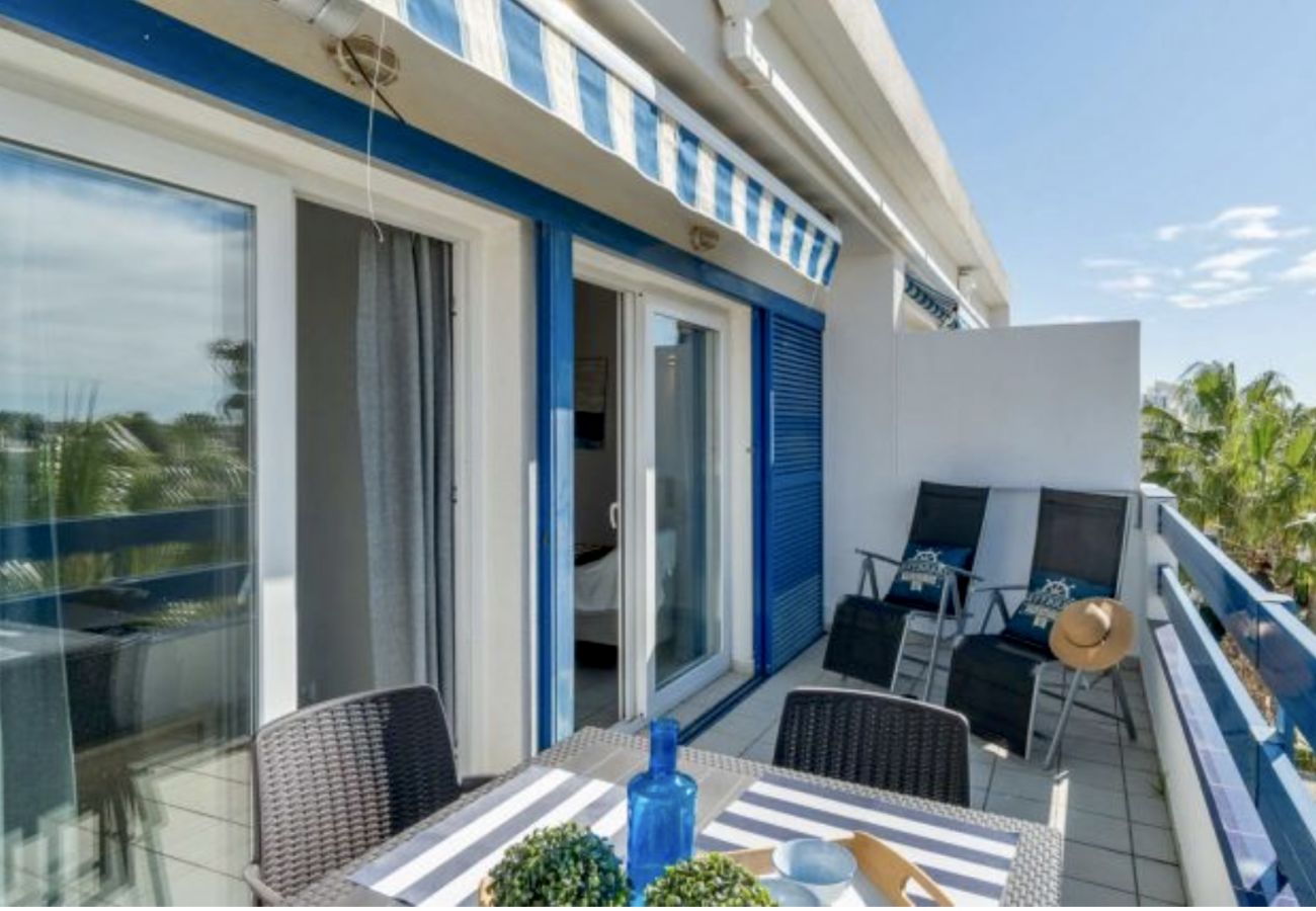 Apartamento en Orihuela Costa - Amazingly Located La Calma P2 21B Penthouse Apartm