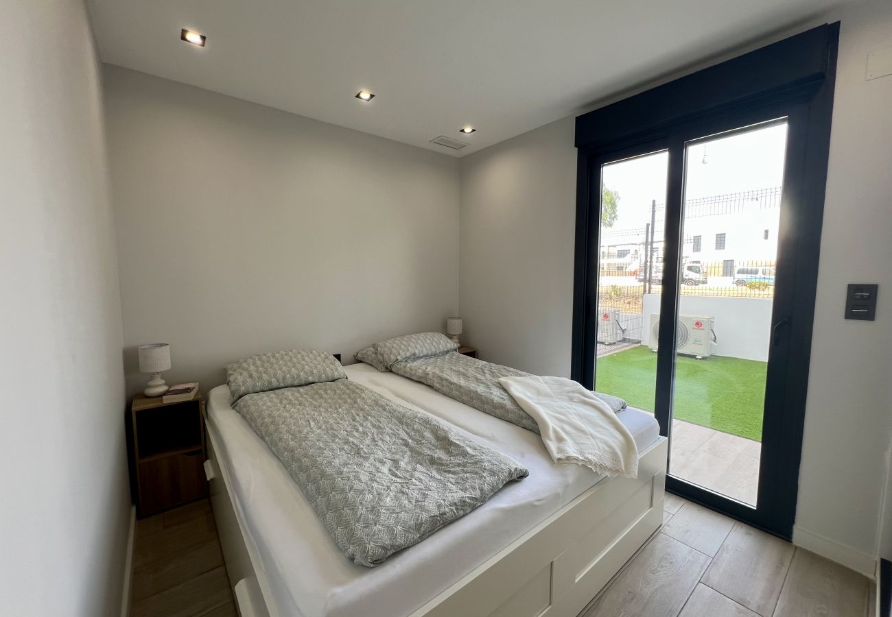 Apartamento en Orihuela Costa - Beautiful Ground Floor Apartment in Innova Beach R