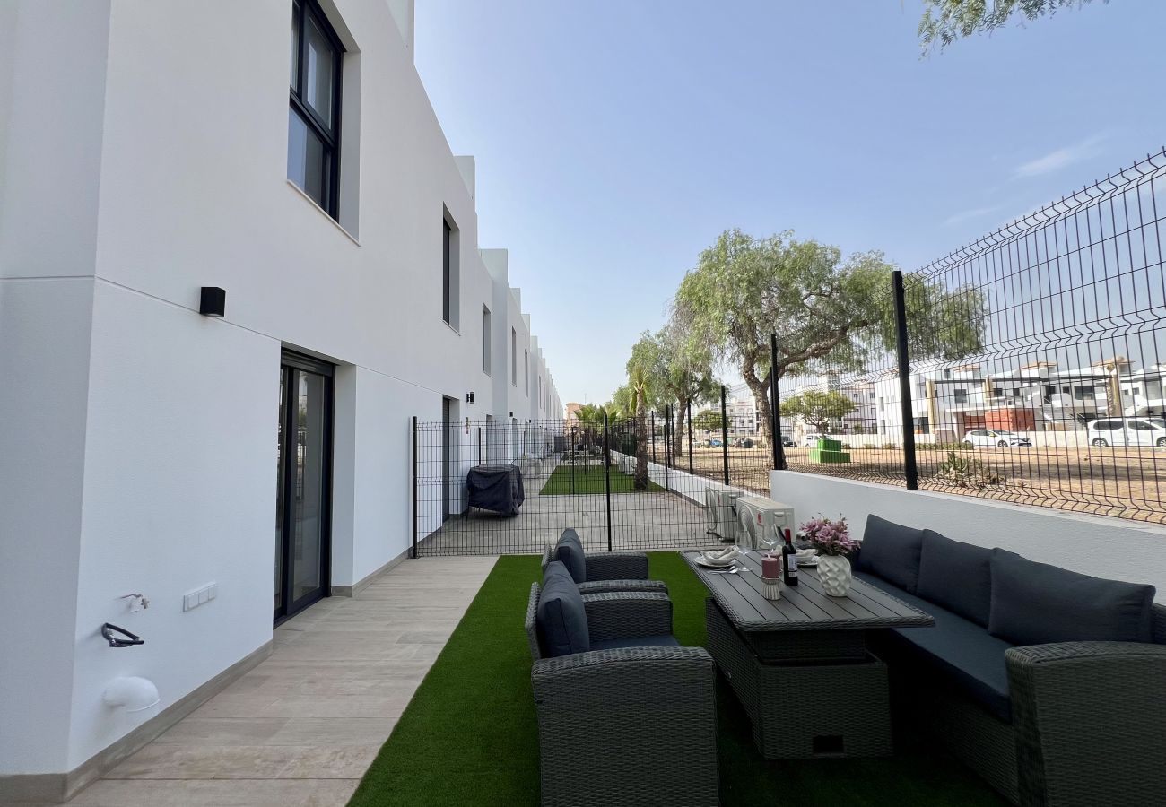 Apartamento en Orihuela Costa - Beautiful Ground Floor Apartment in Innova Beach R