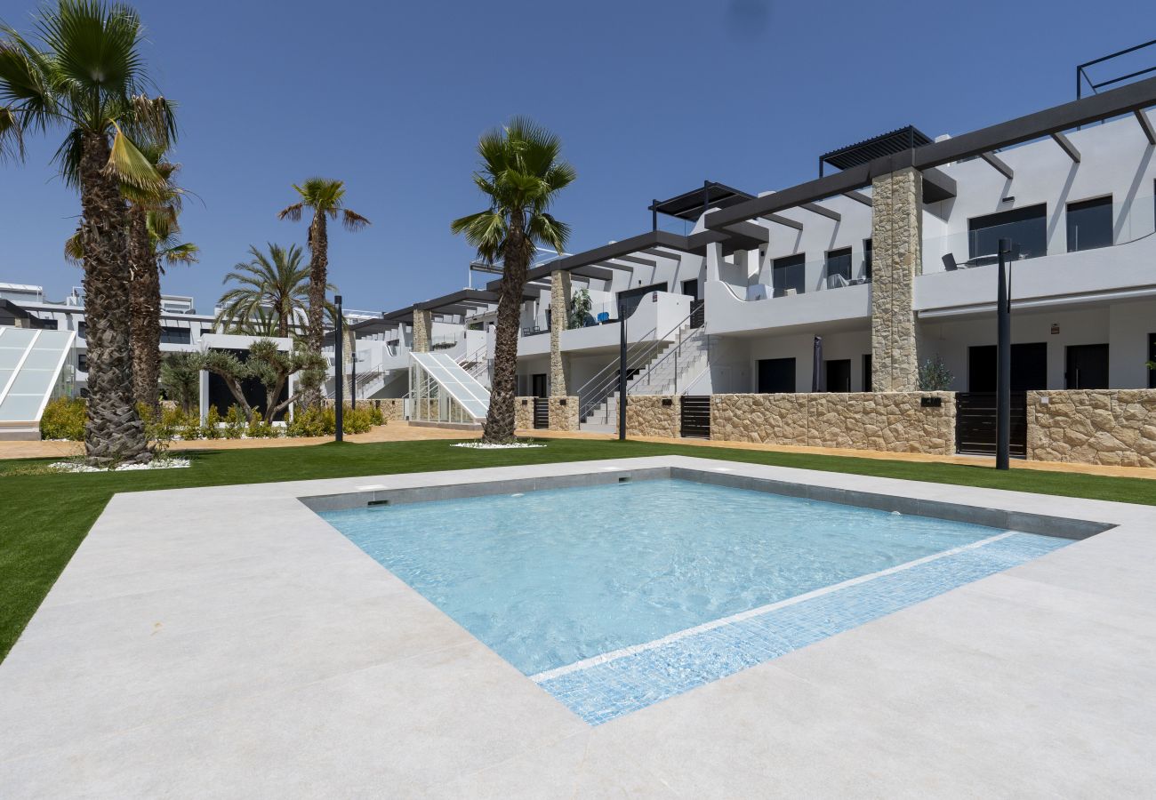 Apartamento en Orihuela Costa - Beautiful Ground Floor Apartment in Innova Beach R