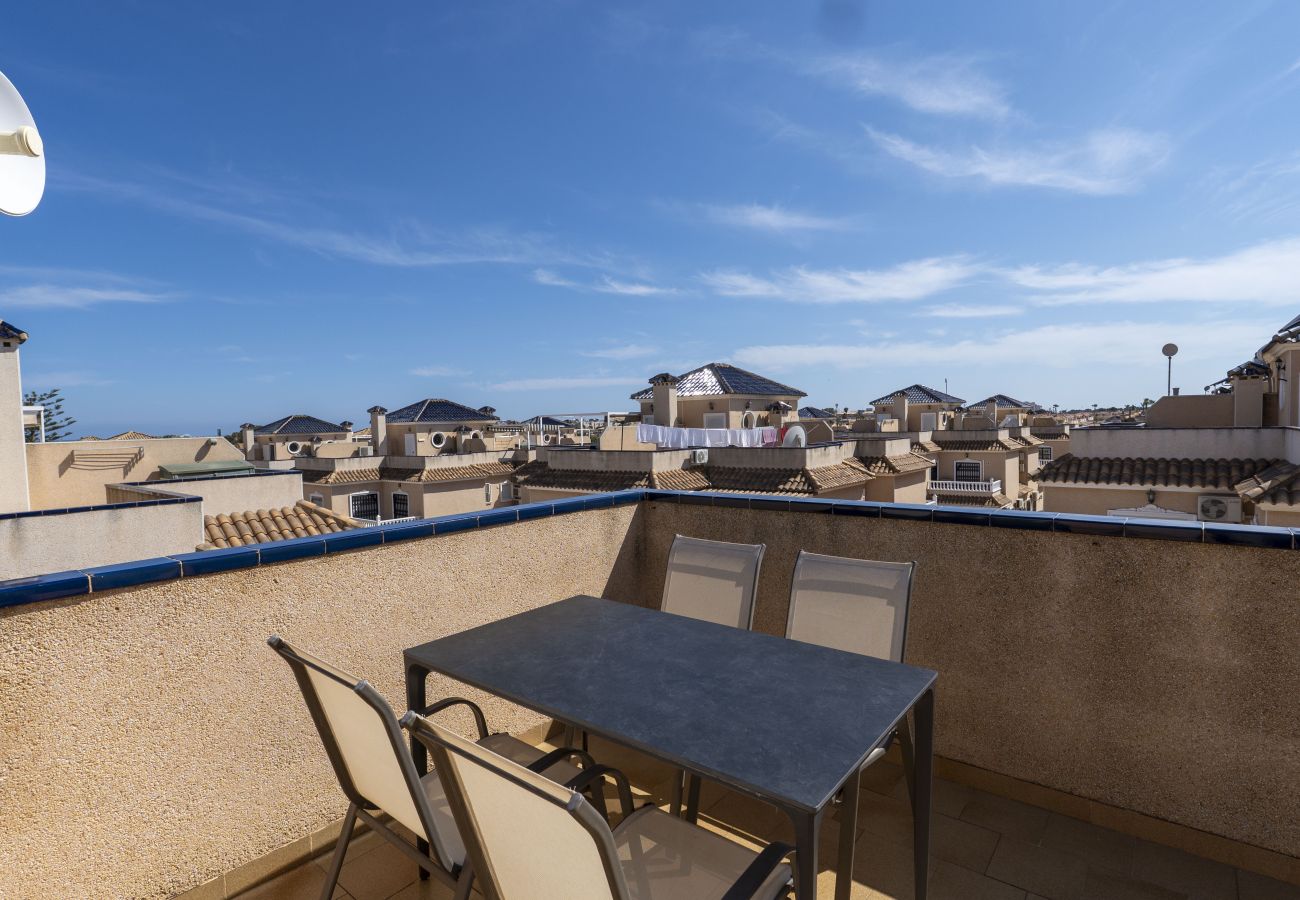 Casa en Cabo Roig - Spacious Vista Azul Quad House in Cabo Roig