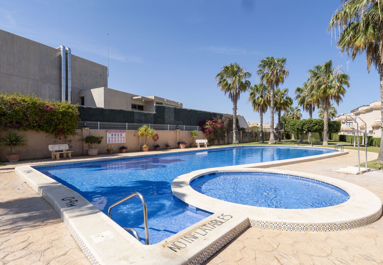 Casa en Cabo Roig - Spacious Vista Azul Quad House in Cabo Roig