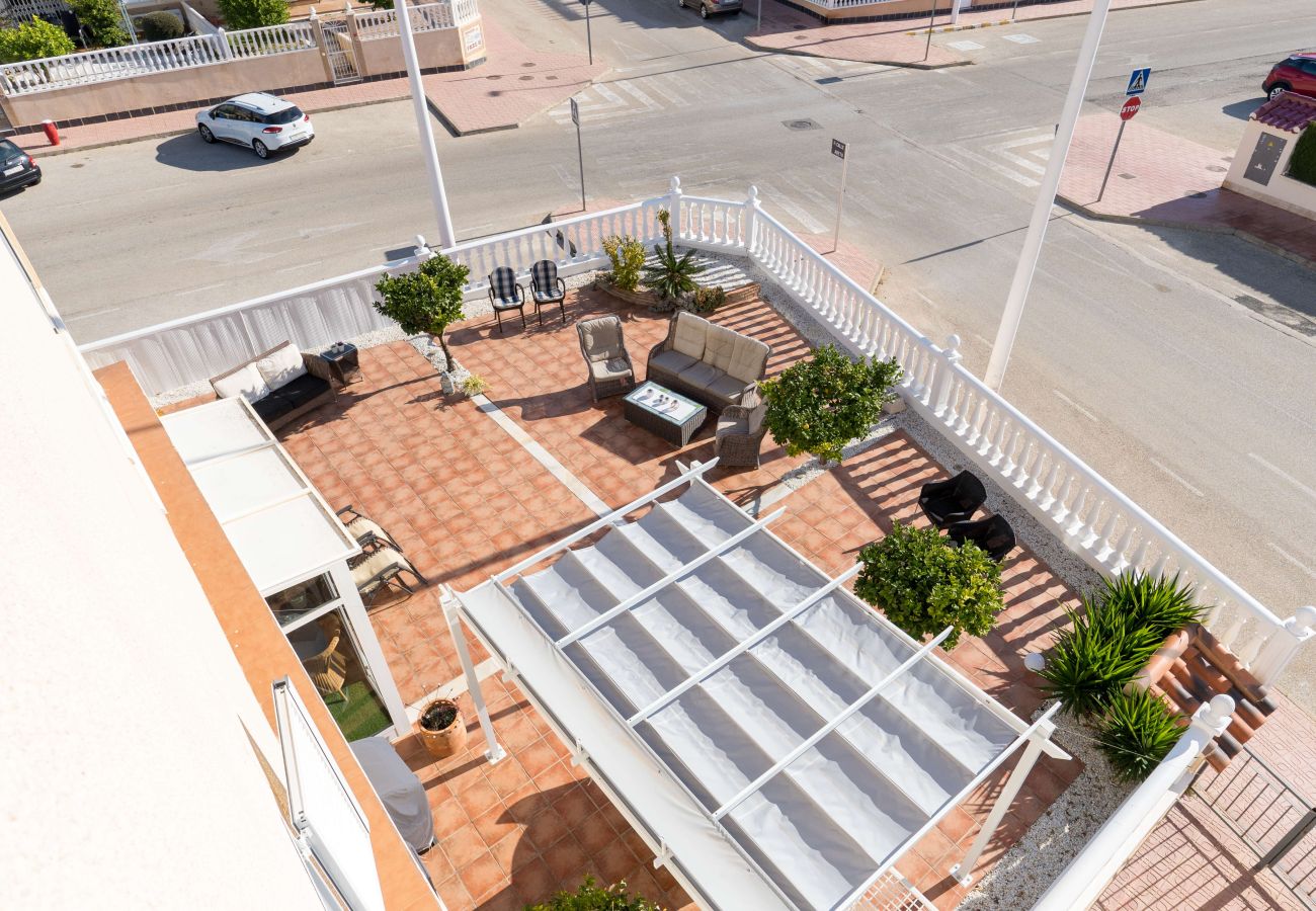 Apartamento en Orihuela Costa - Amazing Zeniamar House with communal Pool