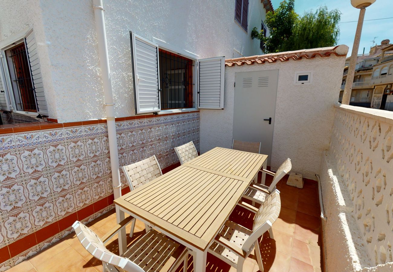 Rekkehus i Torrevieja - Torrevieja Center Townhouse 24 Beachside