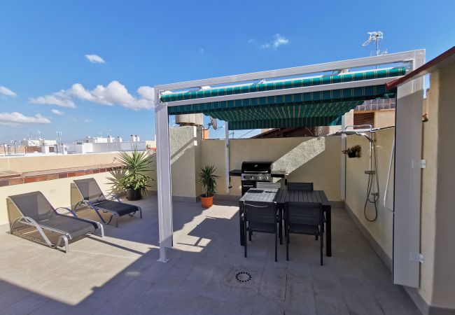 Leilighet i Torrevieja - Luxurious 2 Bed Central Penthouse Ático