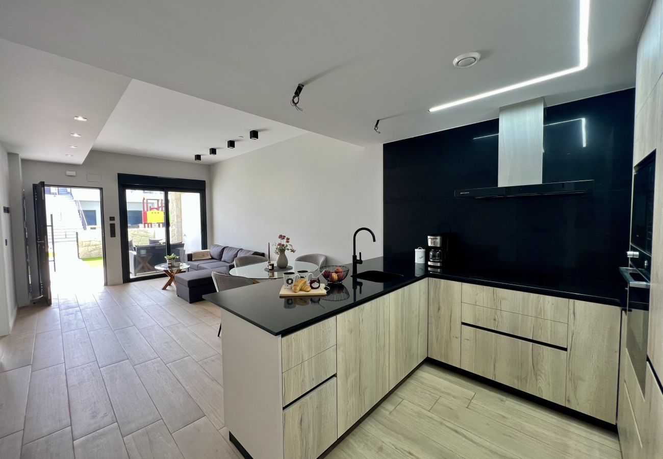 Leilighet i Orihuela Costa - Beautiful Ground Floor Apartment in Innova Beach R