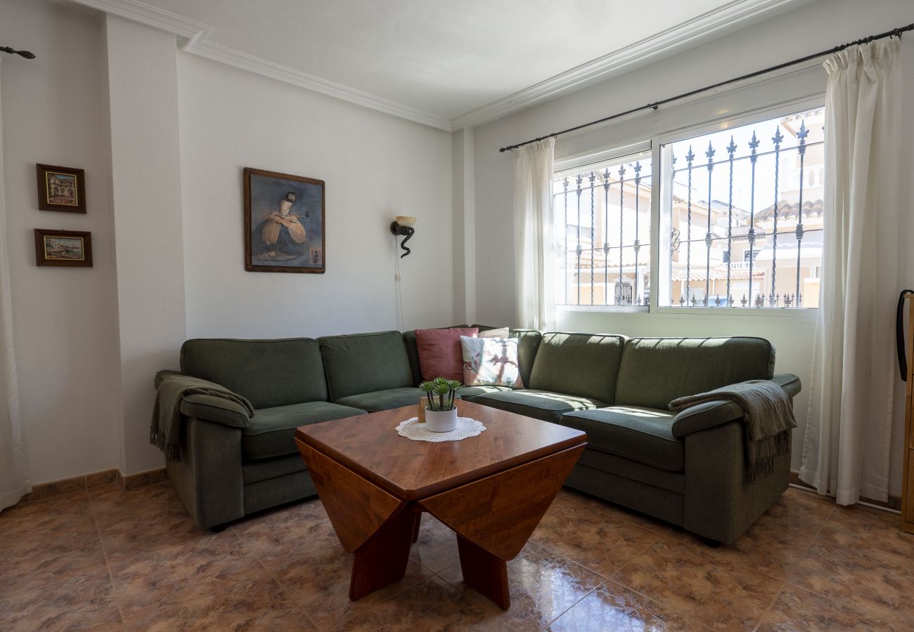 Hus i Cabo Roig - Spacious Vista Azul Quad House in Cabo Roig