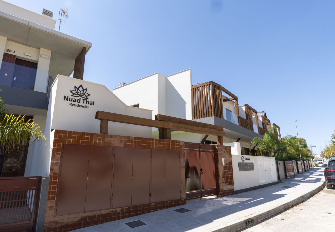 Leilighet i Pilar de la Horadada - The Nuad Thai Gardens Retreat