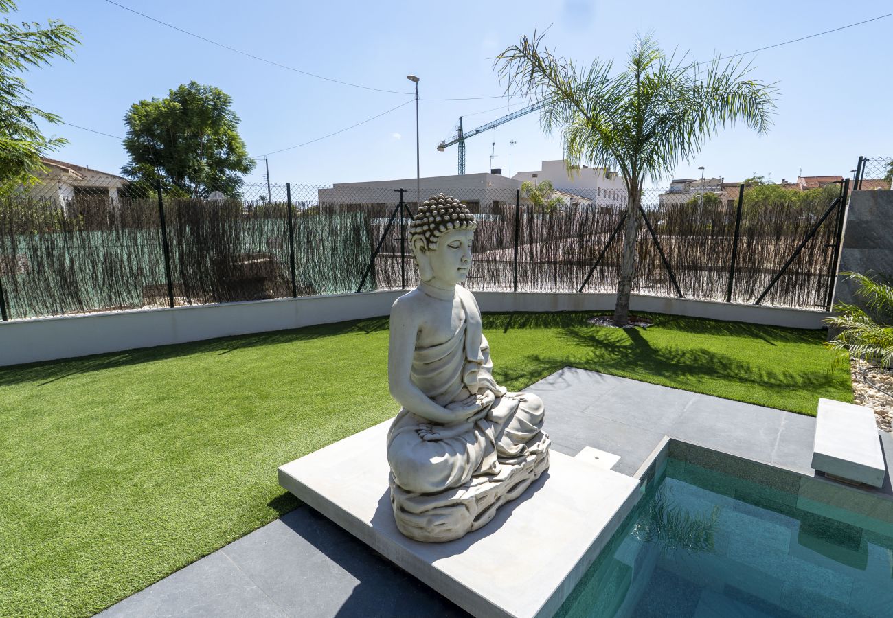 Leilighet i Pilar de la Horadada - The Nuad Thai Gardens Retreat