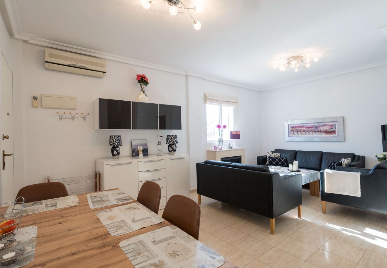 Leilighet i Orihuela Costa - Amazing Zeniamar House with communal Pool