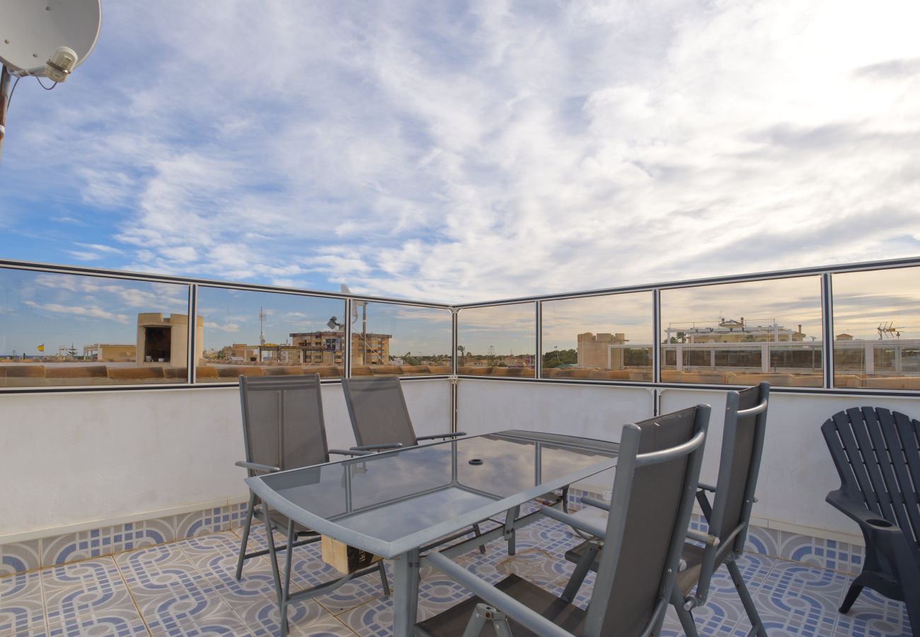 Leilighet i Orihuela - Well Located 2 bed with Spacious Solarium
