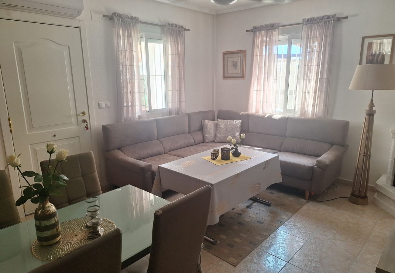 Leilighet i Torrevieja - Mar Azul Sea Side Apartment