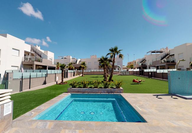 Apartment in Torrevieja - Aguas Nuevas Family Res Top Floor 92