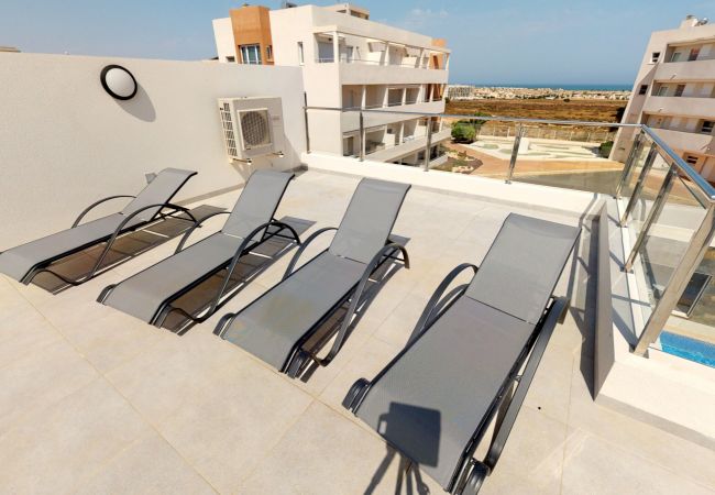 Apartment in Orihuela Costa - Royal Park Golf 16 La Zenia Villamartin Dolses