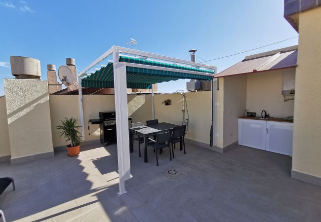 Apartment in Torrevieja - Luxurious 2 Bed Central Penthouse Ático