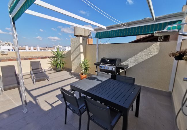 Apartment in Torrevieja - Luxurious 2 Bed Central Penthouse Ático