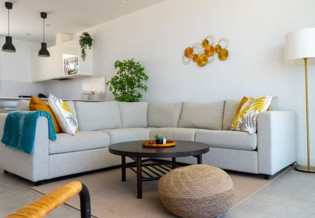Terraced House in Fuengirola - 4 Bed Residential Palm Beach Fuengirola C2 Terraced House in Fuengirola - 4 Bed Residential Palm Beach Fuengirola C2