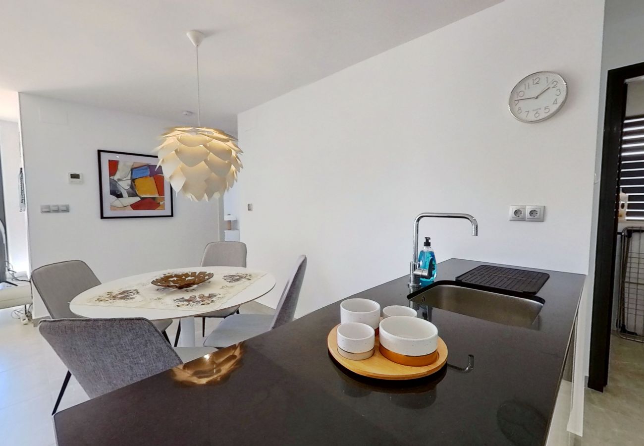 Apartment in Orihuela Costa - Amazing 2 Bed 2 Bath Apartment Los Dolses
