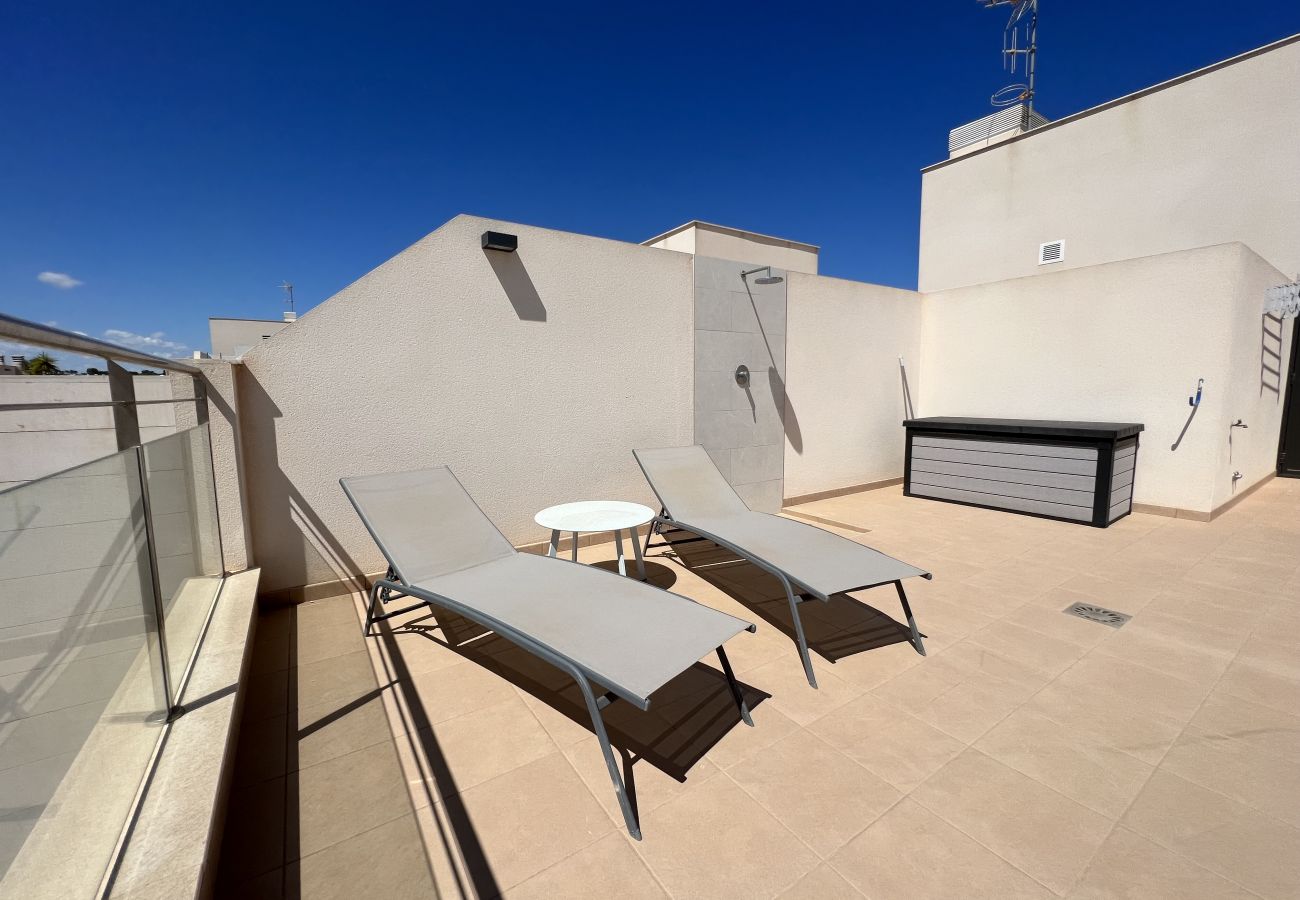 Apartment in Orihuela Costa - Amazing 2 Bed 2 Bath Apartment Los Dolses
