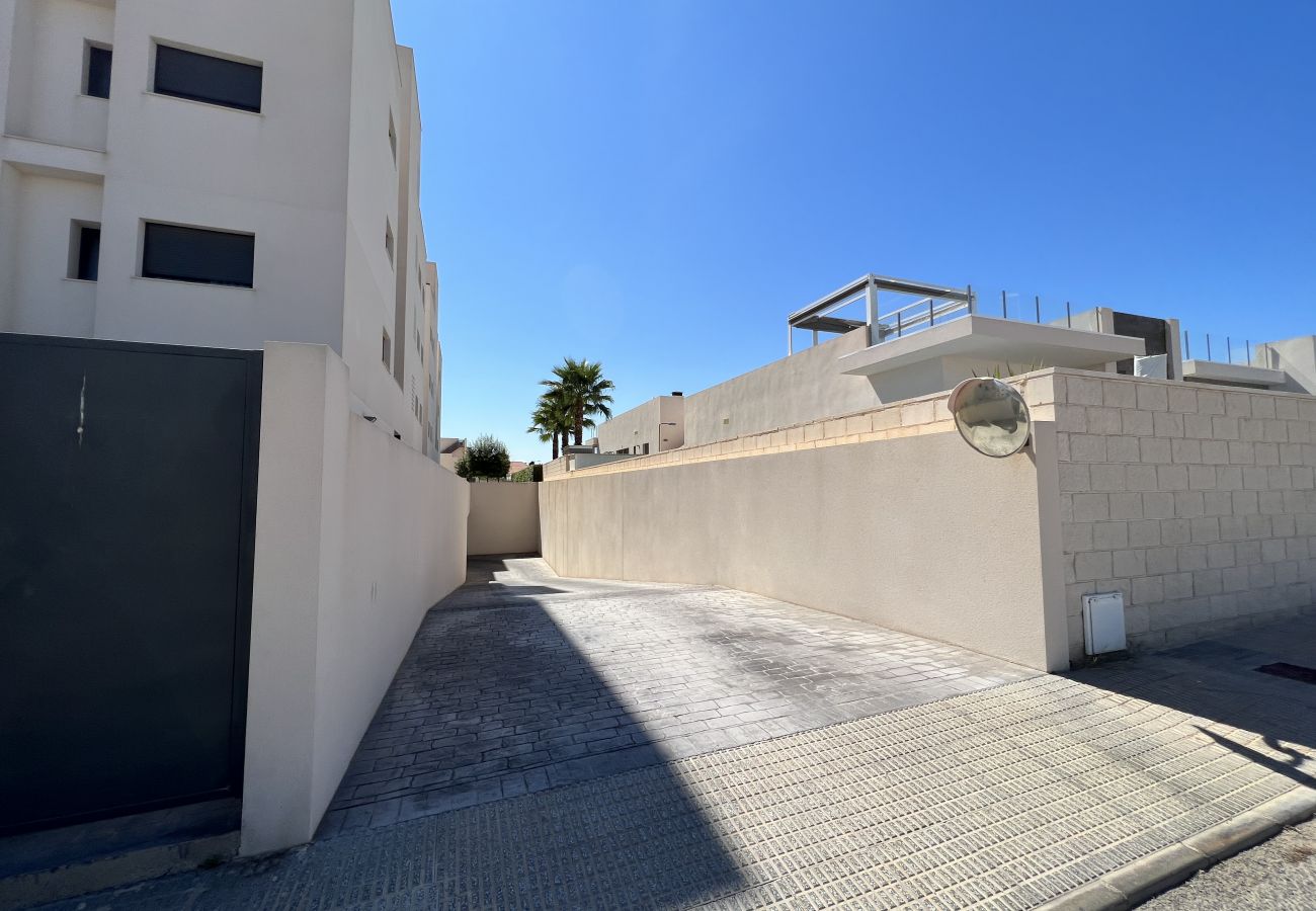 Apartment in Orihuela Costa - Amazing 2 Bed 2 Bath Apartment Los Dolses
