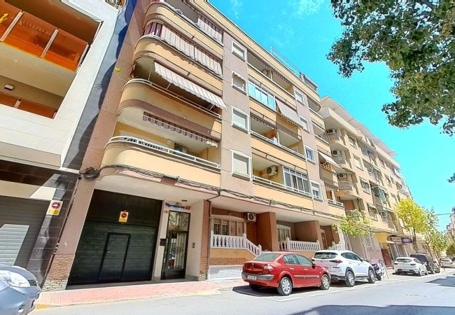  in Torrevieja - MARIBLANCA 300m To The Beach 2nd Floor Apartment i