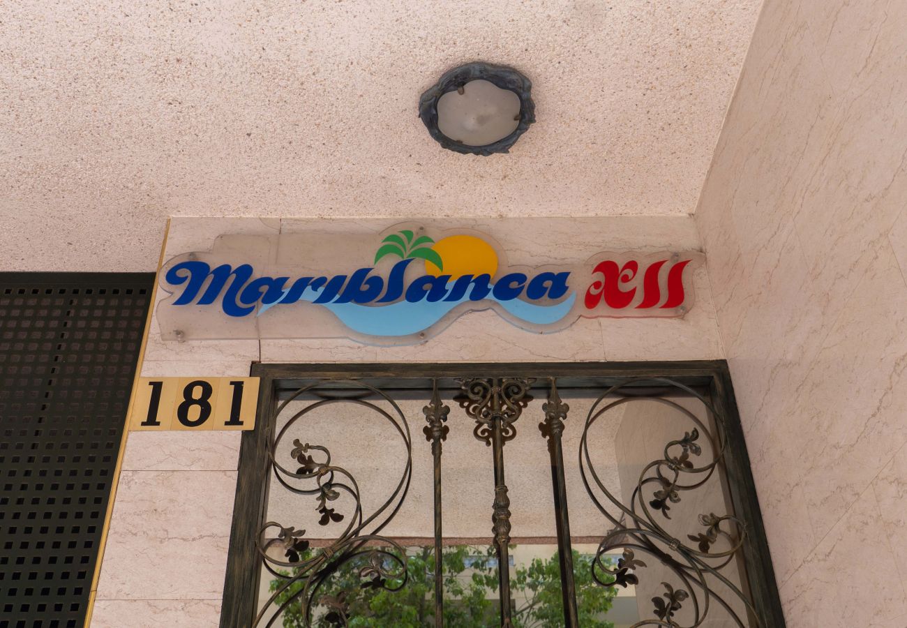 Apartment in Torrevieja - MARIBLANCA 300m To The Beach 2nd Floor Apartment