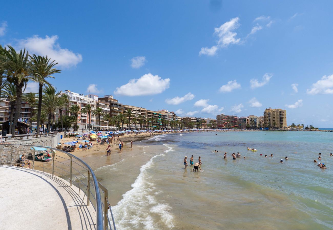 Apartment in Torrevieja - MARIBLANCA 300m To The Beach 2nd Floor Apartment