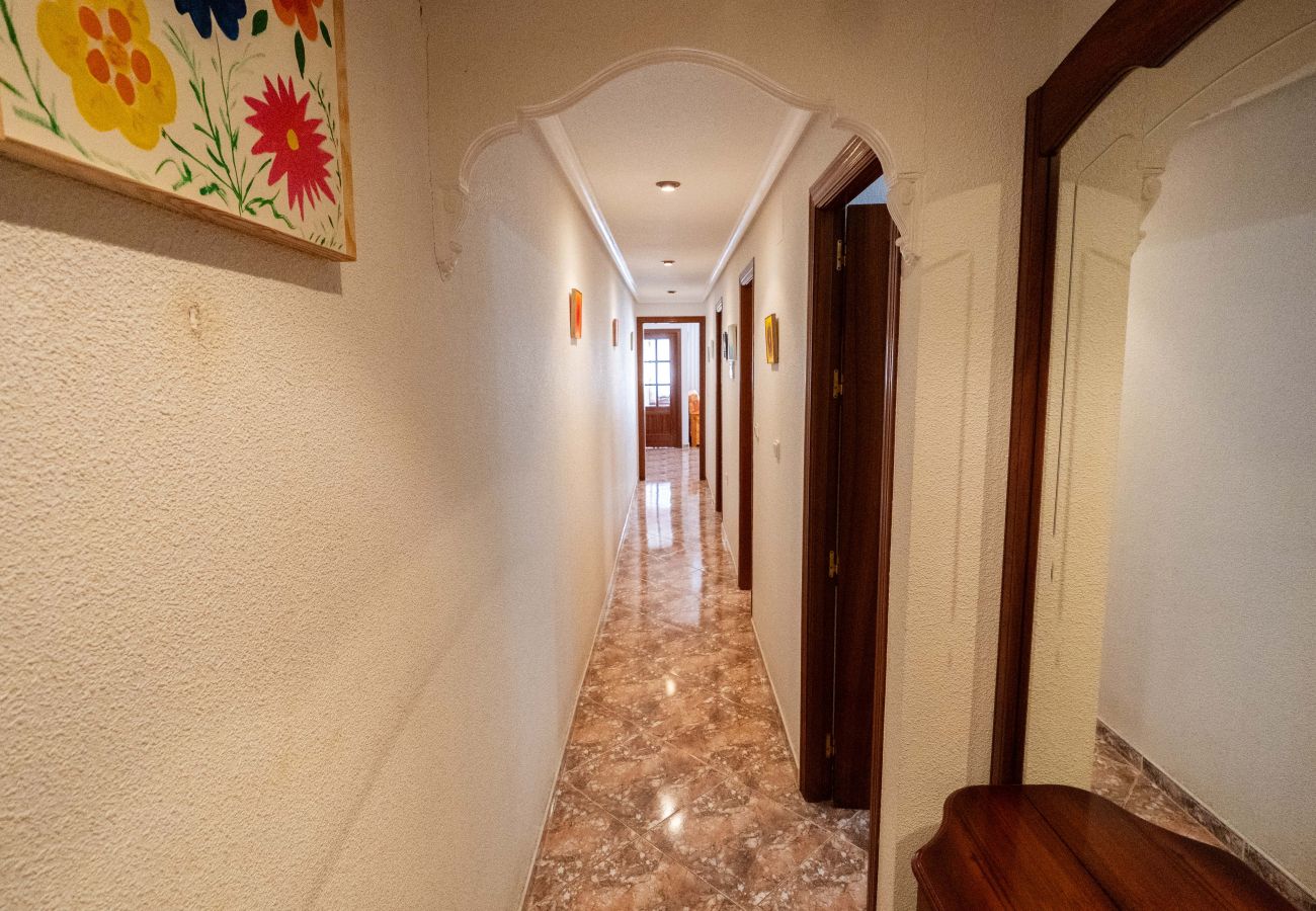 Apartment in Torrevieja - MARIBLANCA 300m To The Beach 2nd Floor Apartment