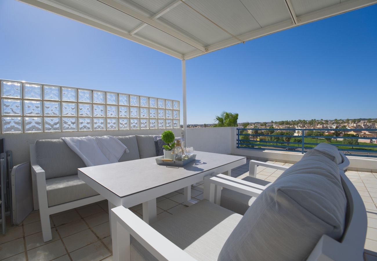 Apartment in Orihuela Costa - Amazingly Located La Calma P2 21B Penthouse Apartm