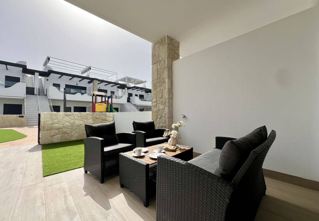 Apartment in Orihuela Costa - Beautiful Ground Floor Apartment in Innova Beach R