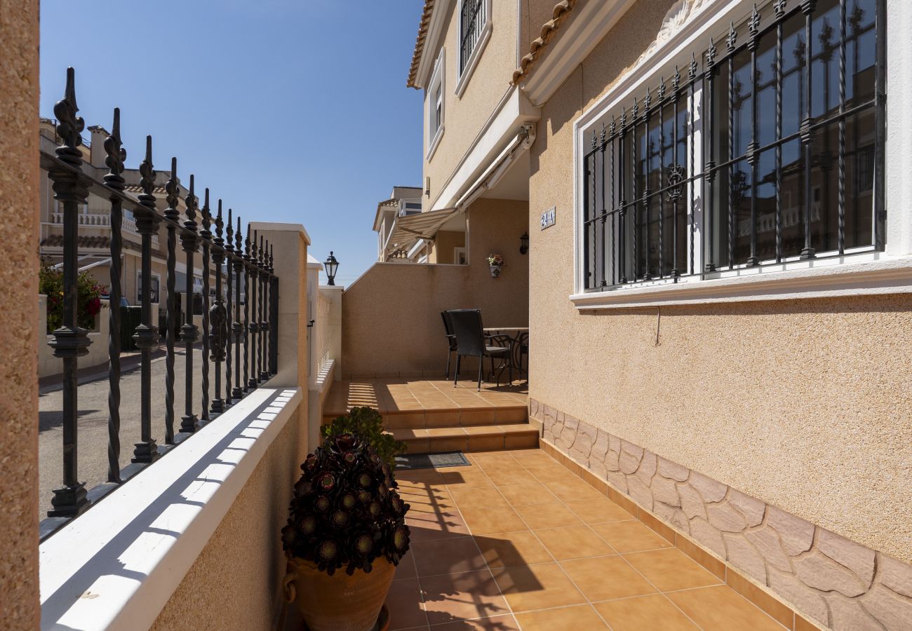 House in Cabo Roig - Spacious Vista Azul Quad House in Cabo Roig