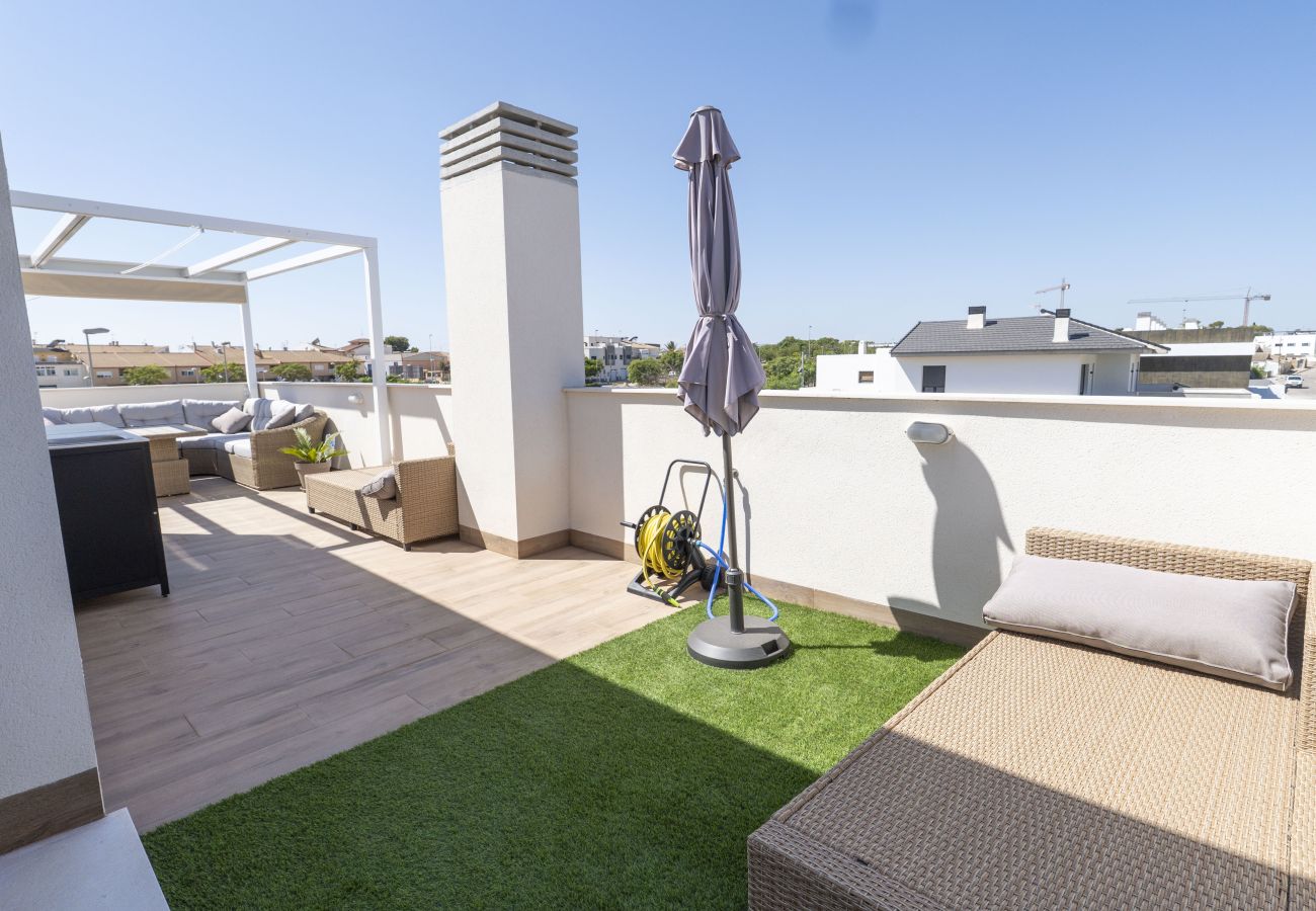 Apartment in Pilar de la Horadada - The Nuad Thai Gardens Retreat