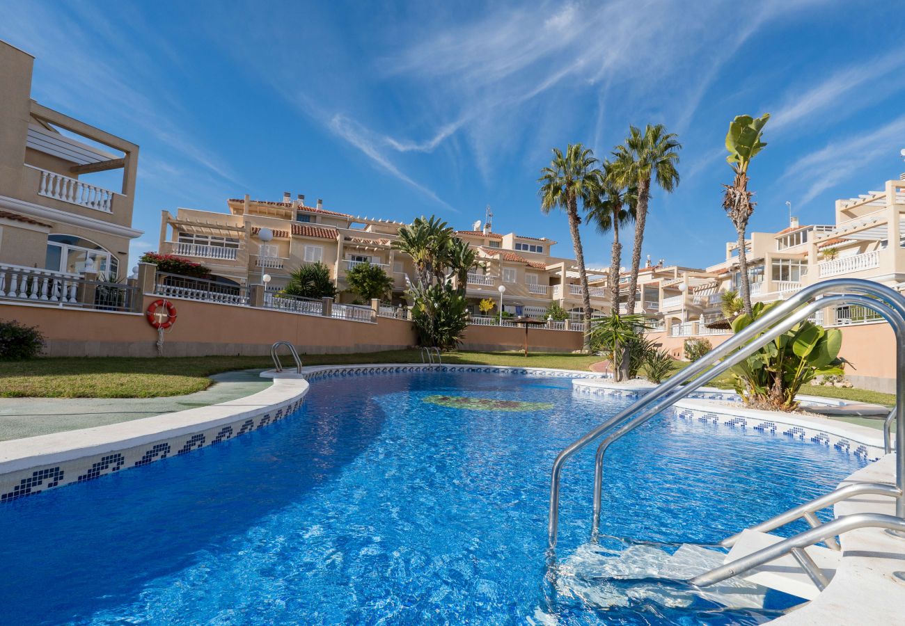 Apartment in Orihuela Costa - Amazing Zeniamar House with communal Pool
