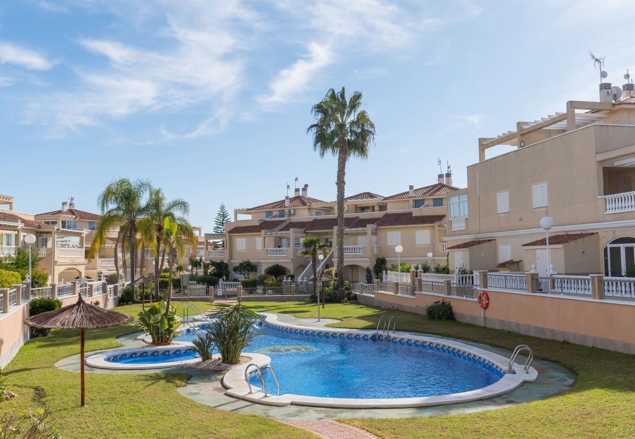Apartment in Orihuela Costa - Amazing Zeniamar House with communal Pool