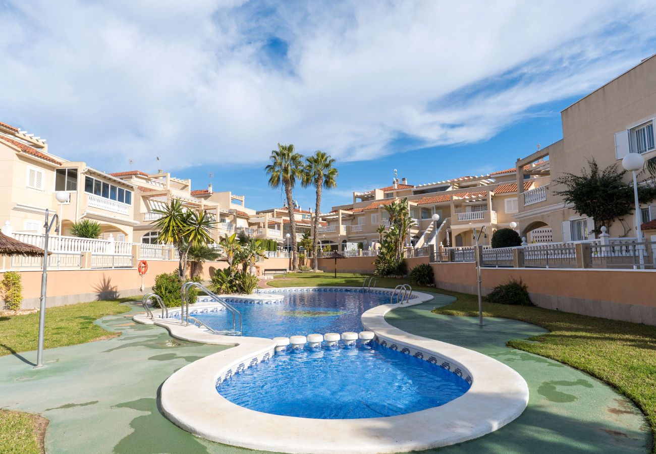 Apartment in Orihuela Costa - Amazing Zeniamar House with communal Pool