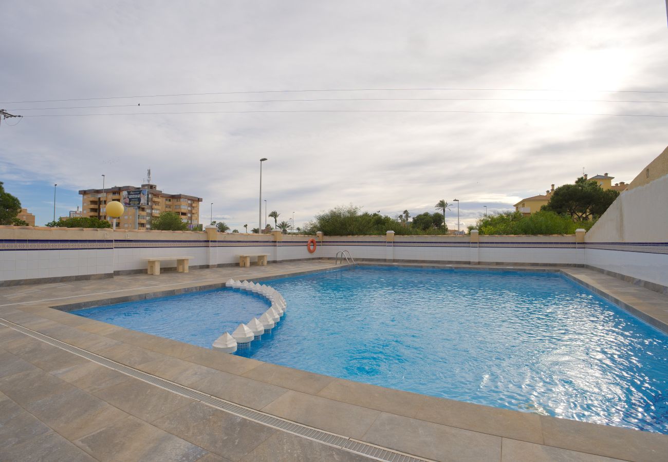 Apartment in Orihuela - Well Located 2 bed with Spacious Solarium