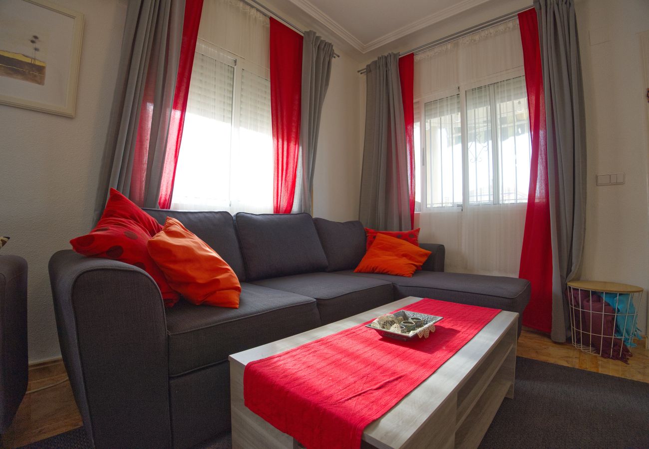 Apartment in Orihuela - Well Located 2 bed with Spacious Solarium